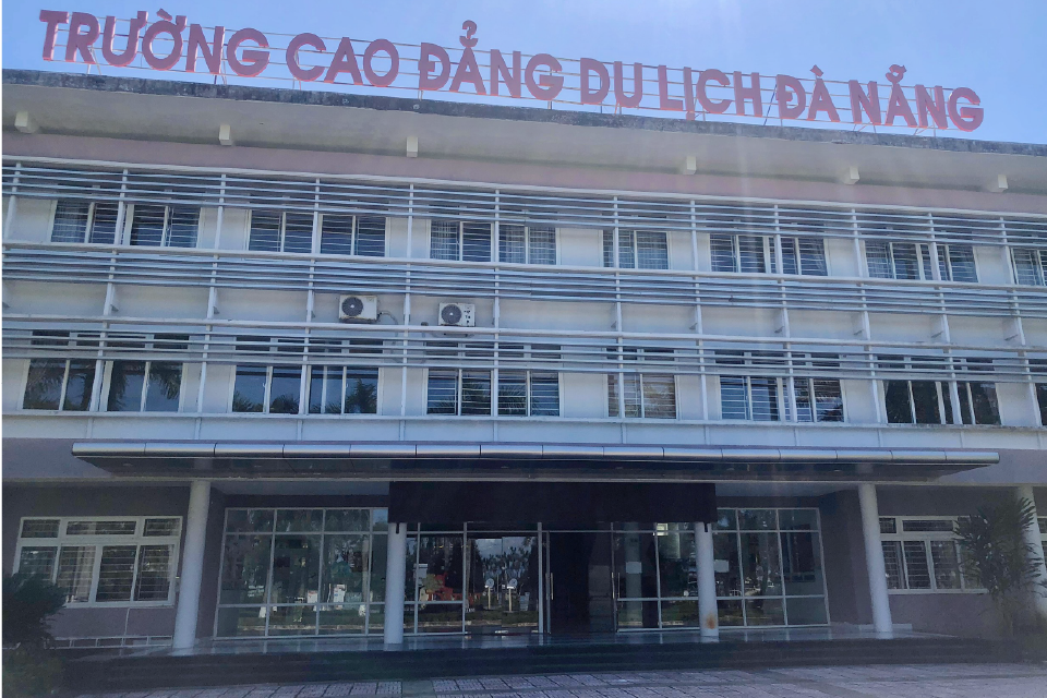 Đào tạo sử dụng phần mềm eziHotel tại trường Cao đẳng Du lịch Đà Nẵng